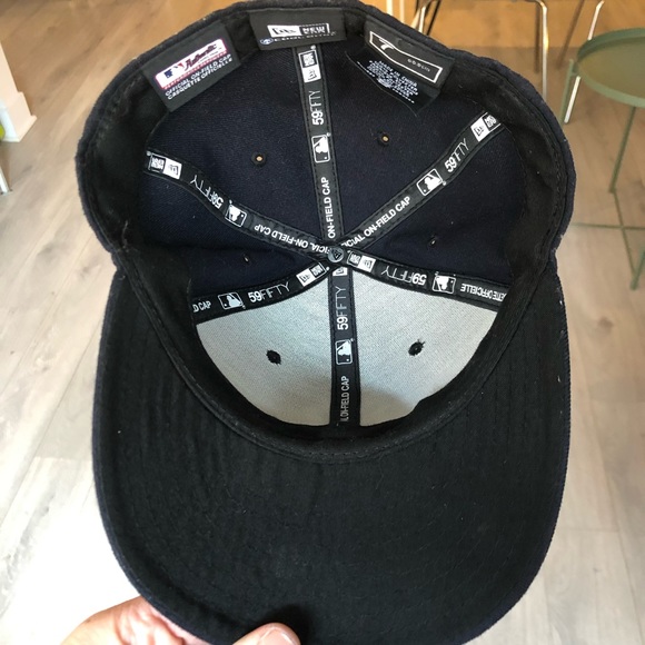 Men's New York Yankees Hat (official) - Picture 3 of 7